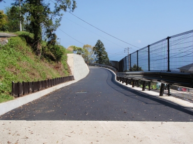 富戸・梅の木平線道路改良工事