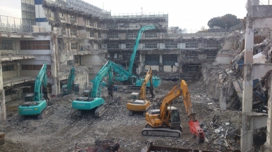 日立ソフトウェア 解体工事